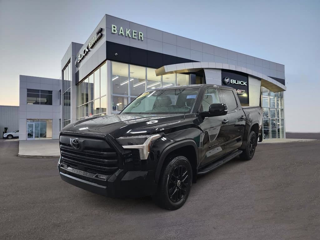 2024 Toyota Tundra 4WD Limited — photo 1 of 40