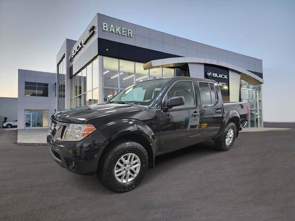 2016 Nissan Frontier SV — photo 1 of 36