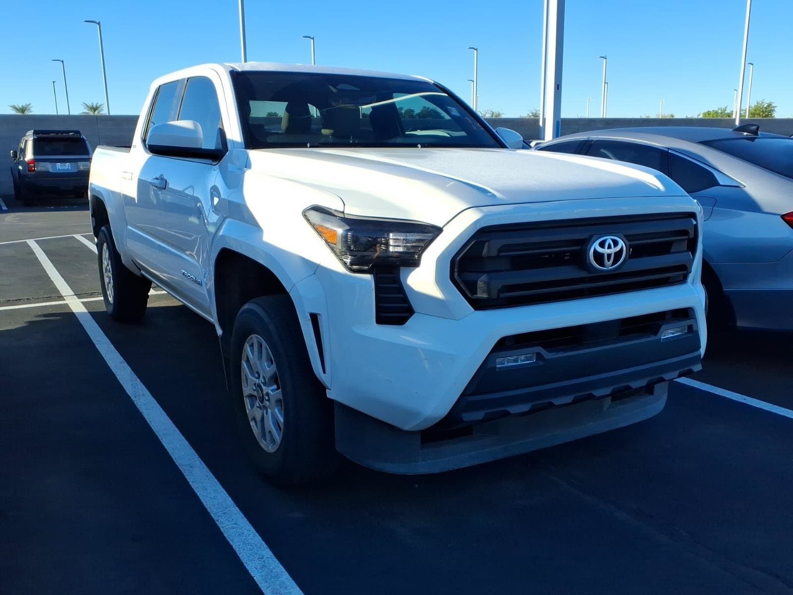 2024 Toyota Tacoma 4WD SR5 — photo 1 of 4