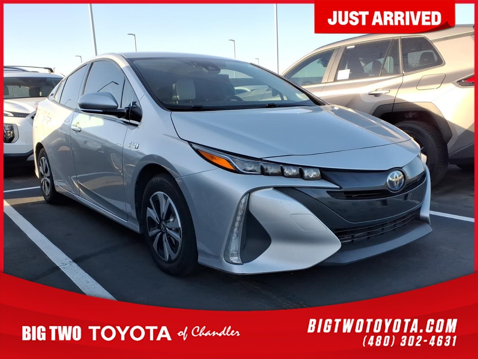 2017 Toyota Prius Prime Base — photo 1 of 4