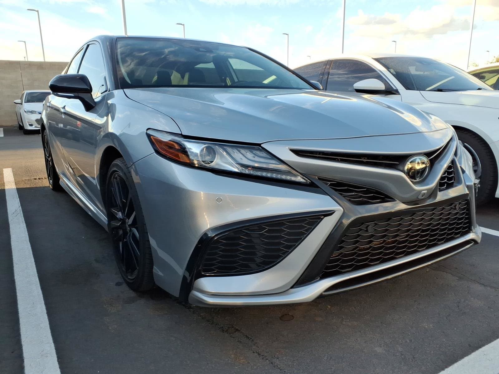 2023 Toyota Camry XSE V6 — photo 1 of 4