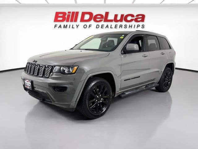 2021 Jeep Grand Cherokee Laredo X — photo 1 of 32