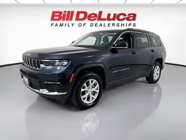 2023 Jeep Grand Cherokee L Limited — photo 1 of 35