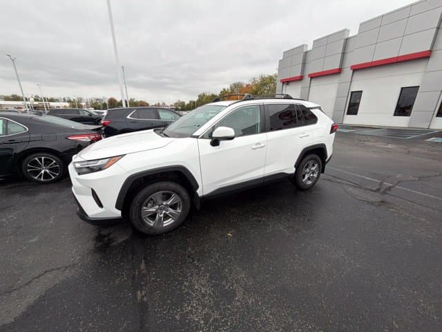 2023 Toyota RAV4 XLE — photo 1 of 9