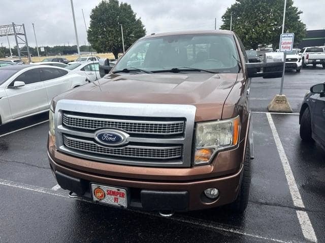 2011 Ford F-150 Platinum — photo 1 of 6