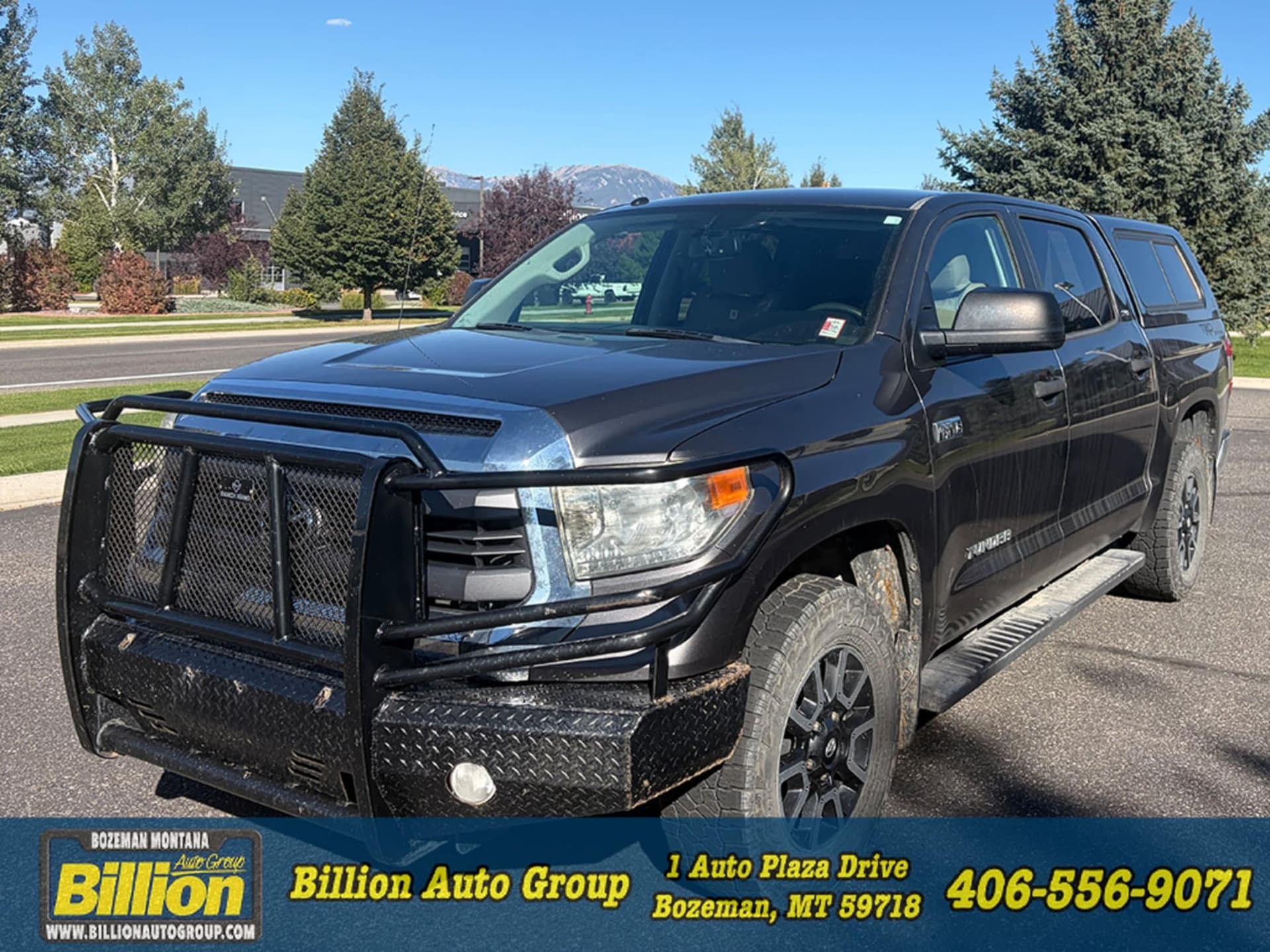 2014 Toyota Tundra 4WD Truck Base — photo 1 of 2