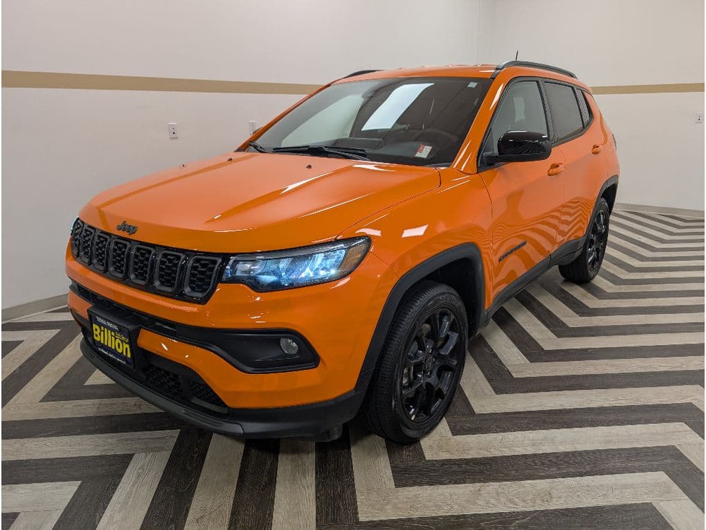 2026 Jeep Compass LATITUDE ALTITUDE 4X4 — photo 1 of 28