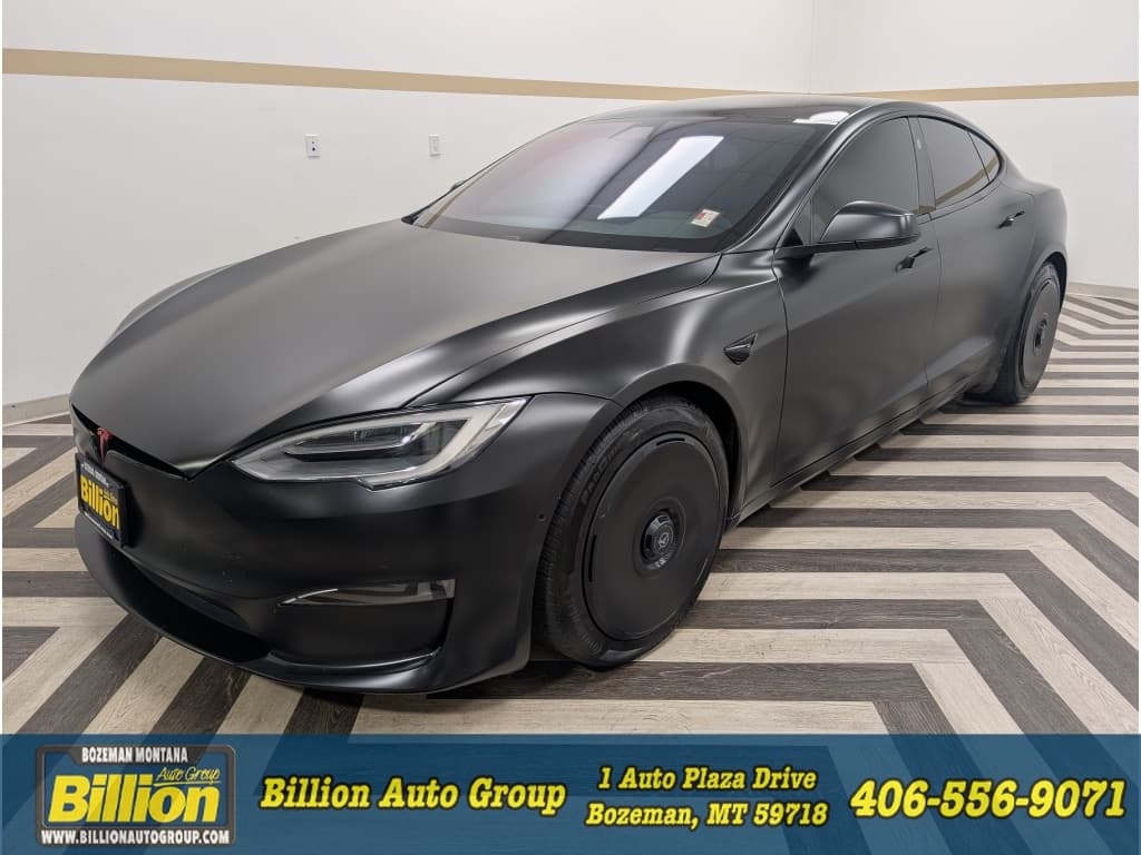 2021 Tesla Model S Plaid — photo 1 of 25