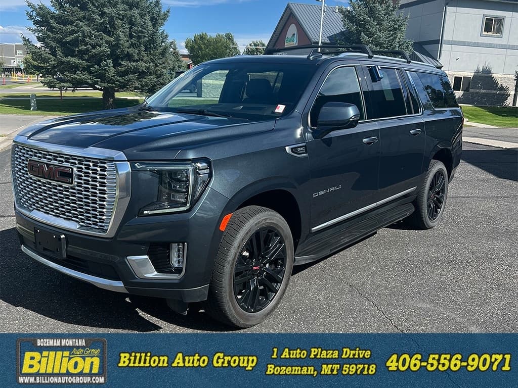 2021 GMC Yukon XL Denali — photo 1 of 2