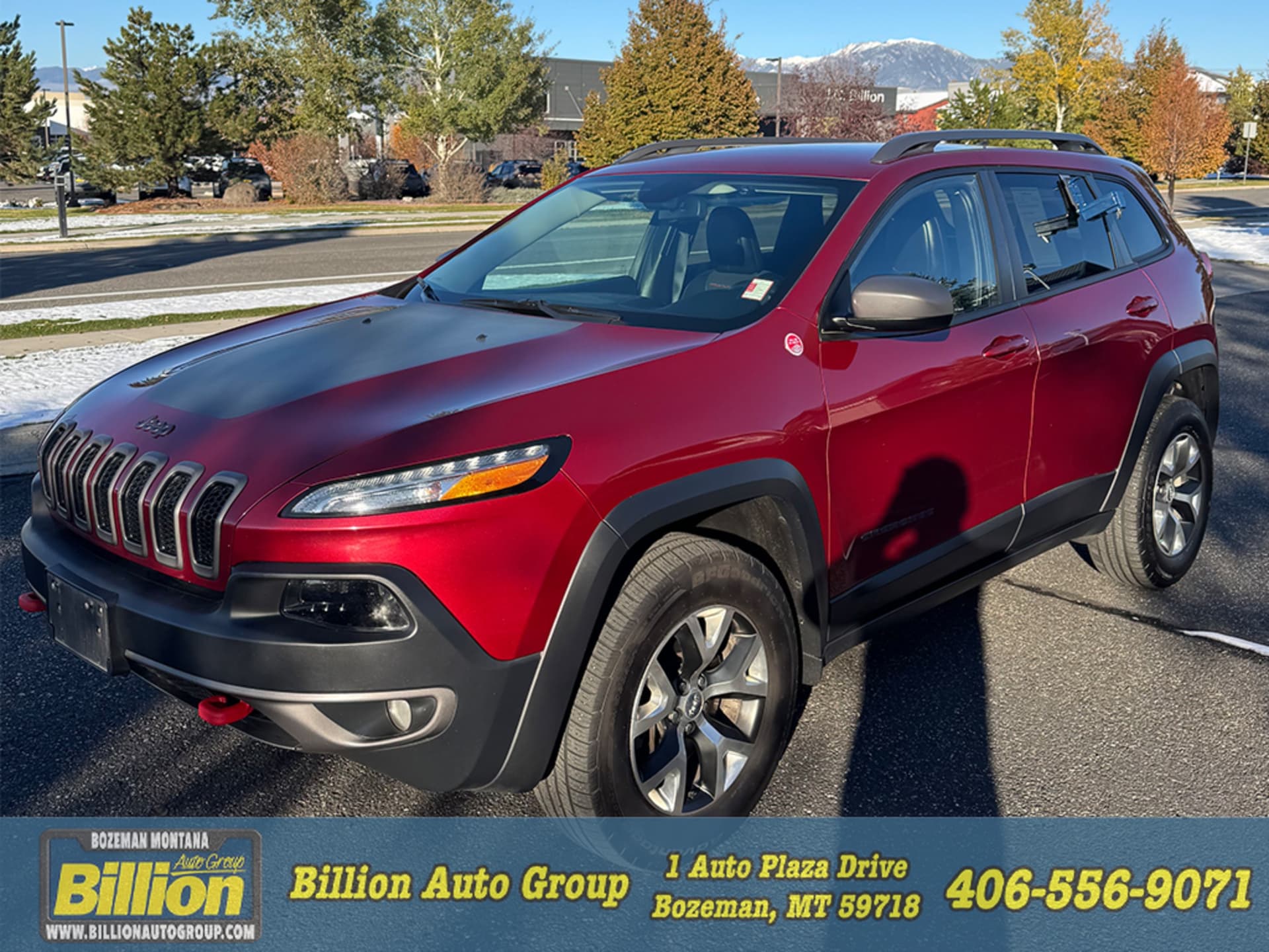 2017 Jeep Cherokee Trailhawk — photo 1 of 2