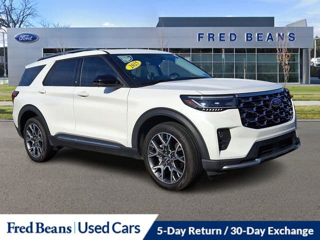 2025 Ford Explorer Platinum — photo 1 of 42