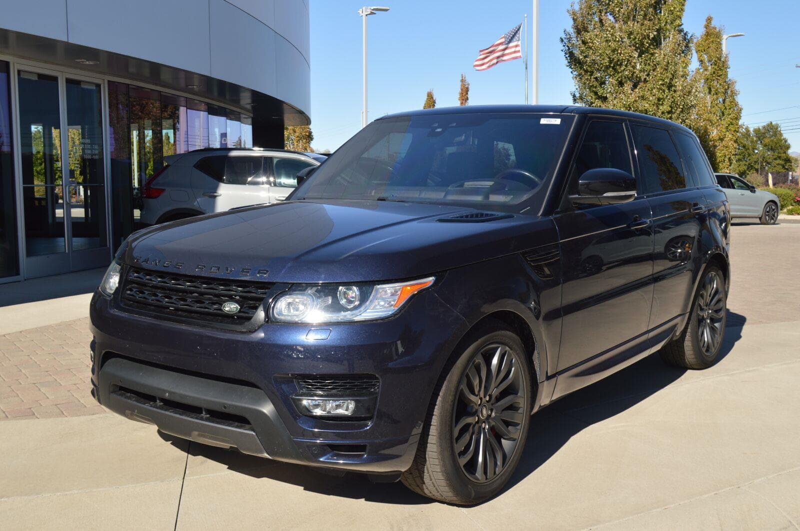 2017 Land Rover Range Rover Sport HSE Dynamic — photo 1 of 12