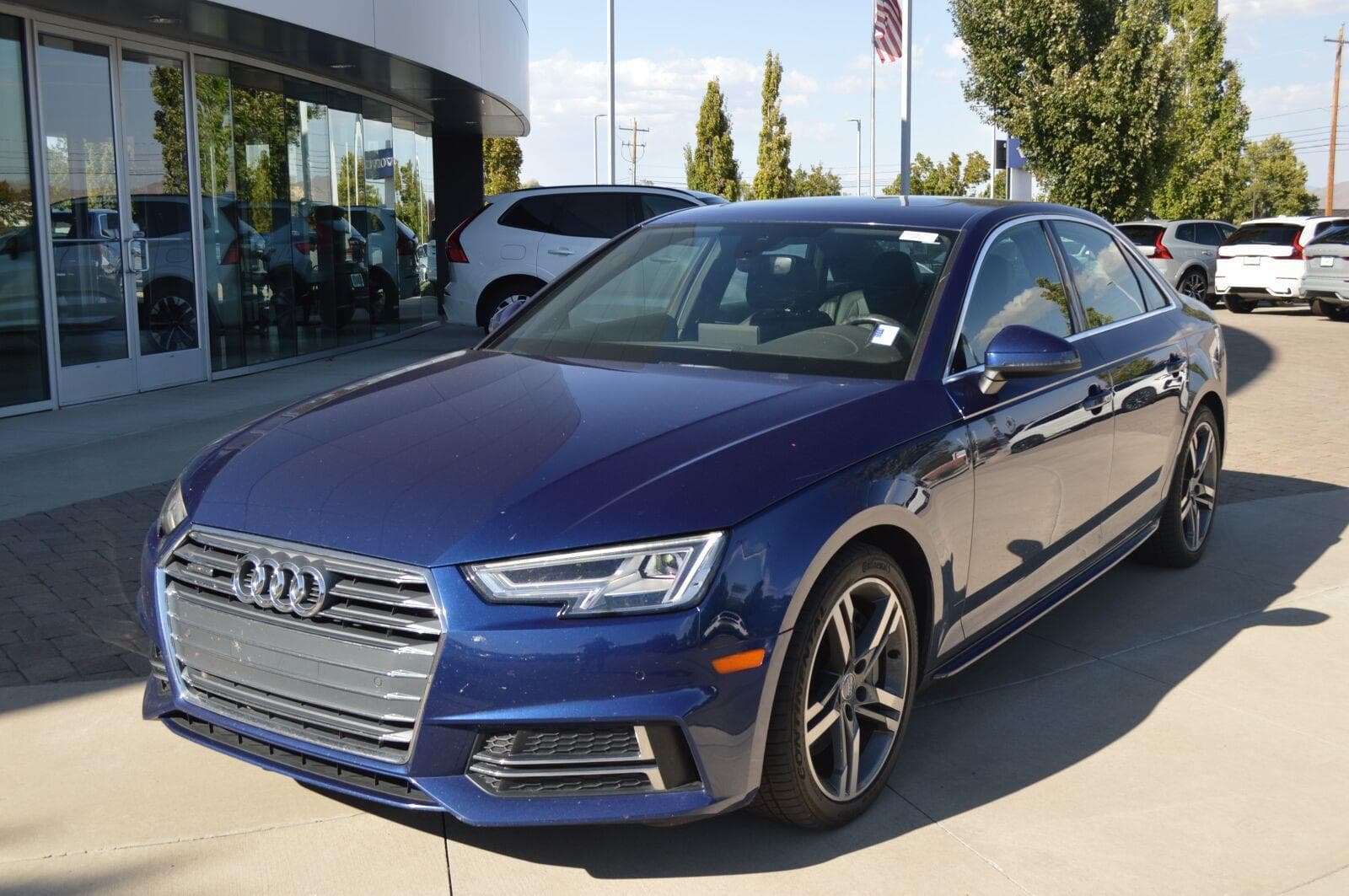 2017 Audi A4 Premium Plus — photo 1 of 12