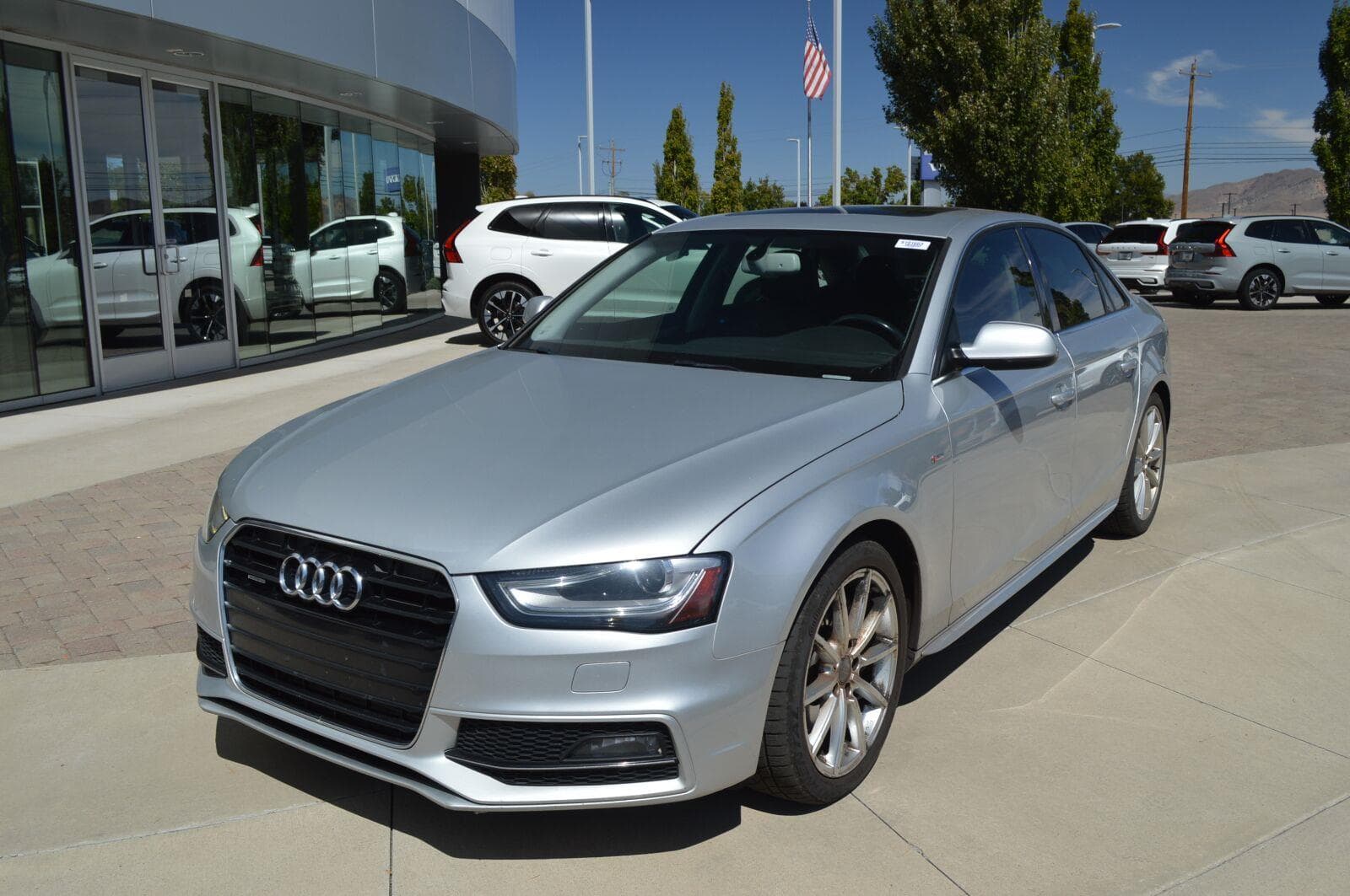 2014 Audi A4 Premium Plus — photo 1 of 12
