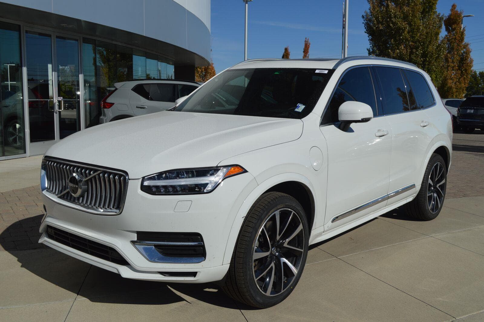 2021 Volvo XC90 Inscription Expression — photo 1 of 12