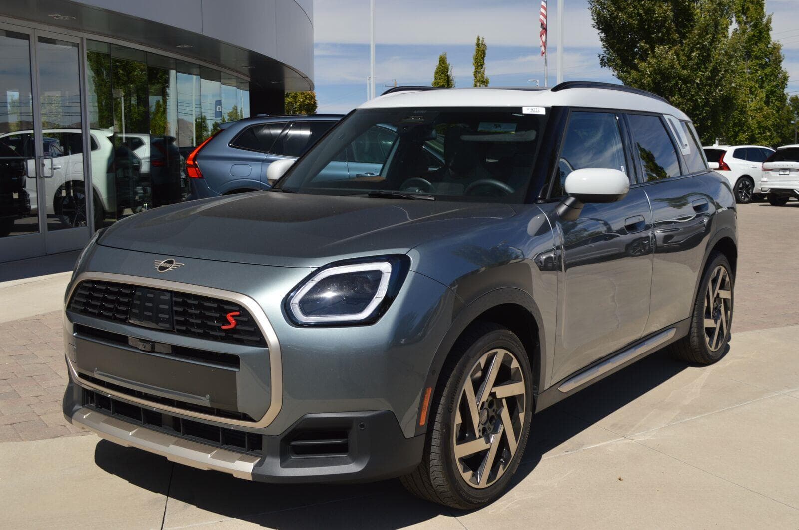 2026 Mini Countryman S — photo 1 of 12