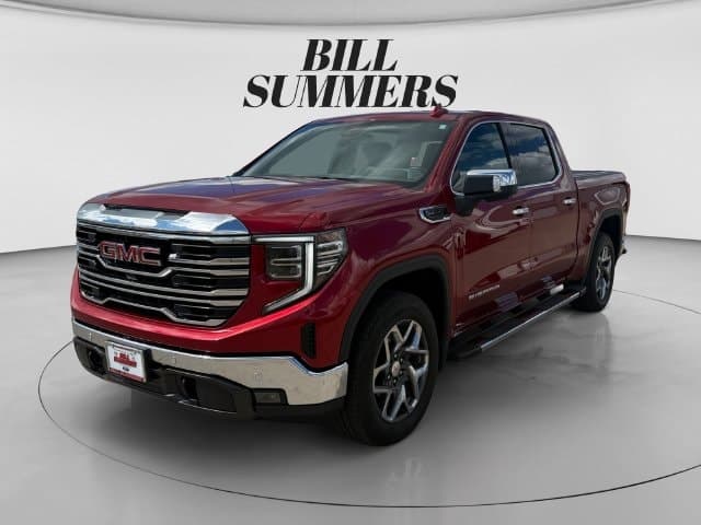 2024 GMC Sierra 1500 SLT — photo 1 of 17