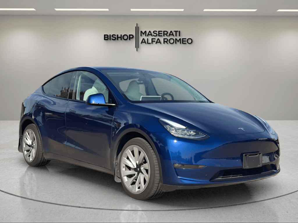 2023 Tesla Model Y Long Range — photo 1 of 25