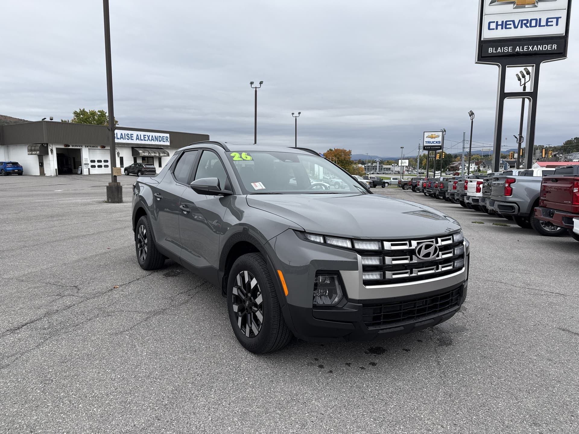 2026 Hyundai Santa Cruz SEL Activity — photo 1 of 28