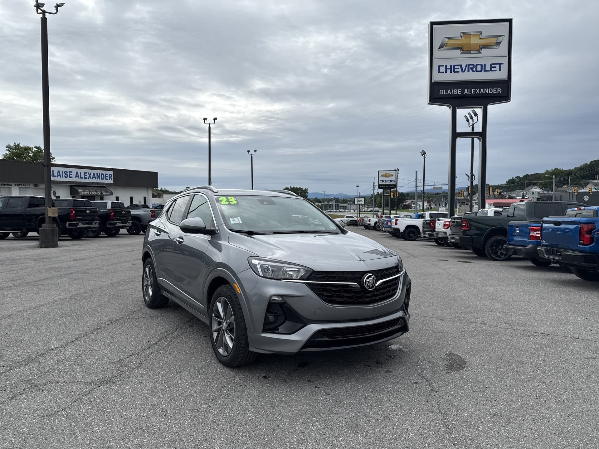 2023 Buick Encore GX Select — photo 1 of 22