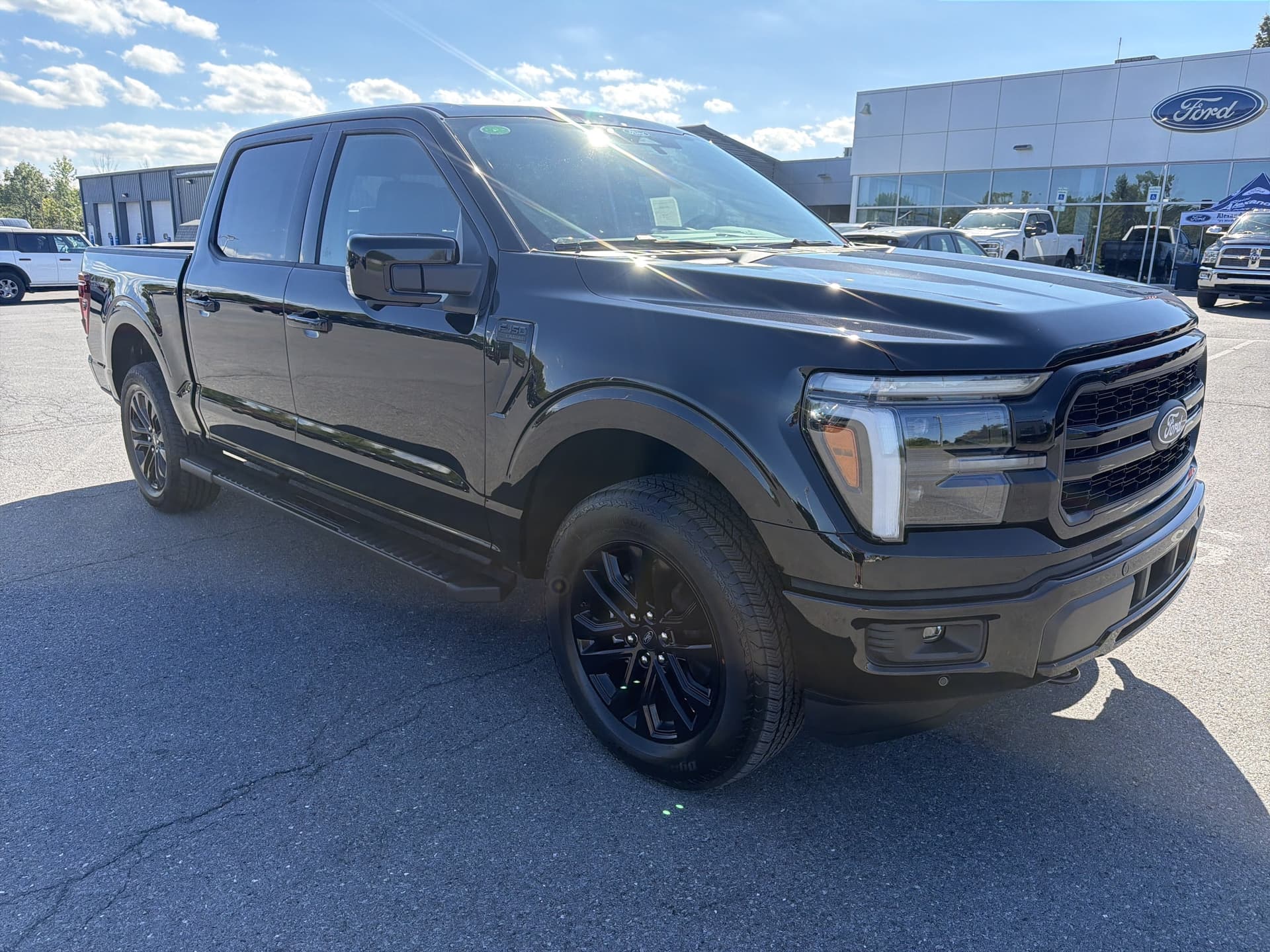 2026 Ford F-150 LARIAT — photo 1 of 38
