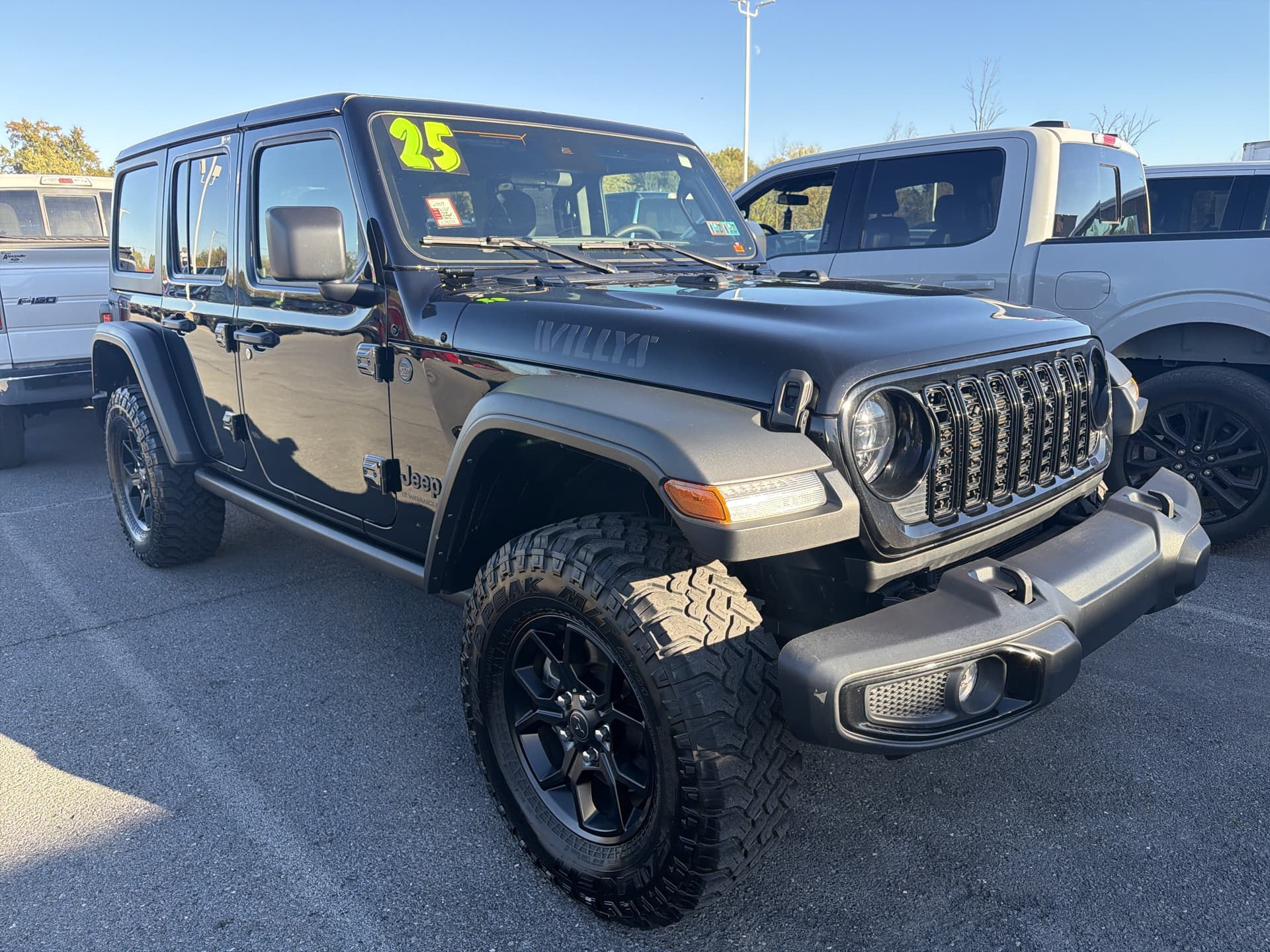 2025 Jeep Wrangler Willys — photo 1 of 2