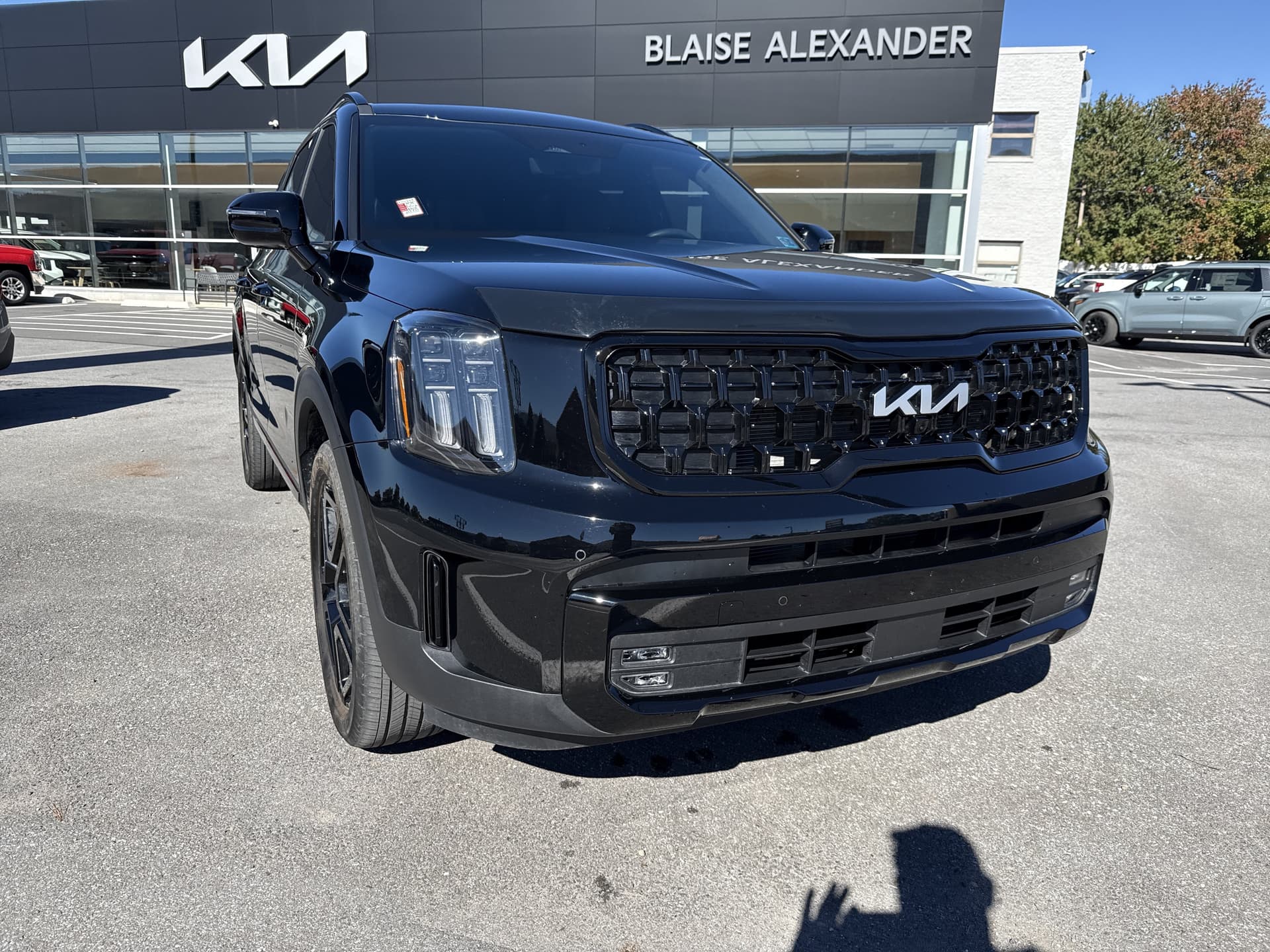 2024 Kia Telluride SX Prestige X-Line — photo 1 of 31
