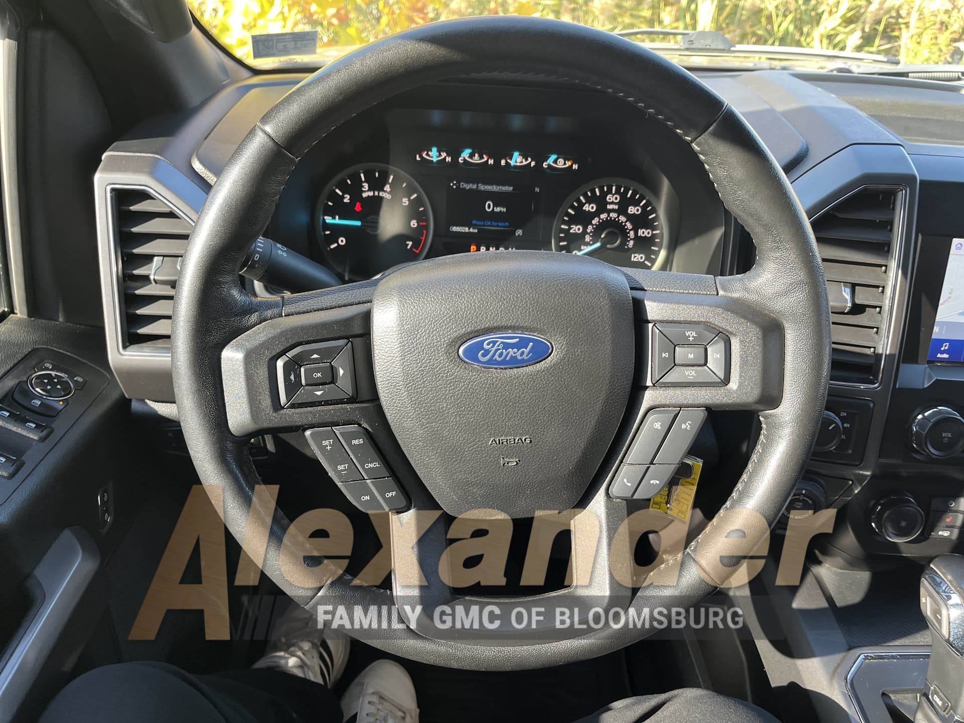 2019 Chevrolet Tahoe LS — photo 1 of 15