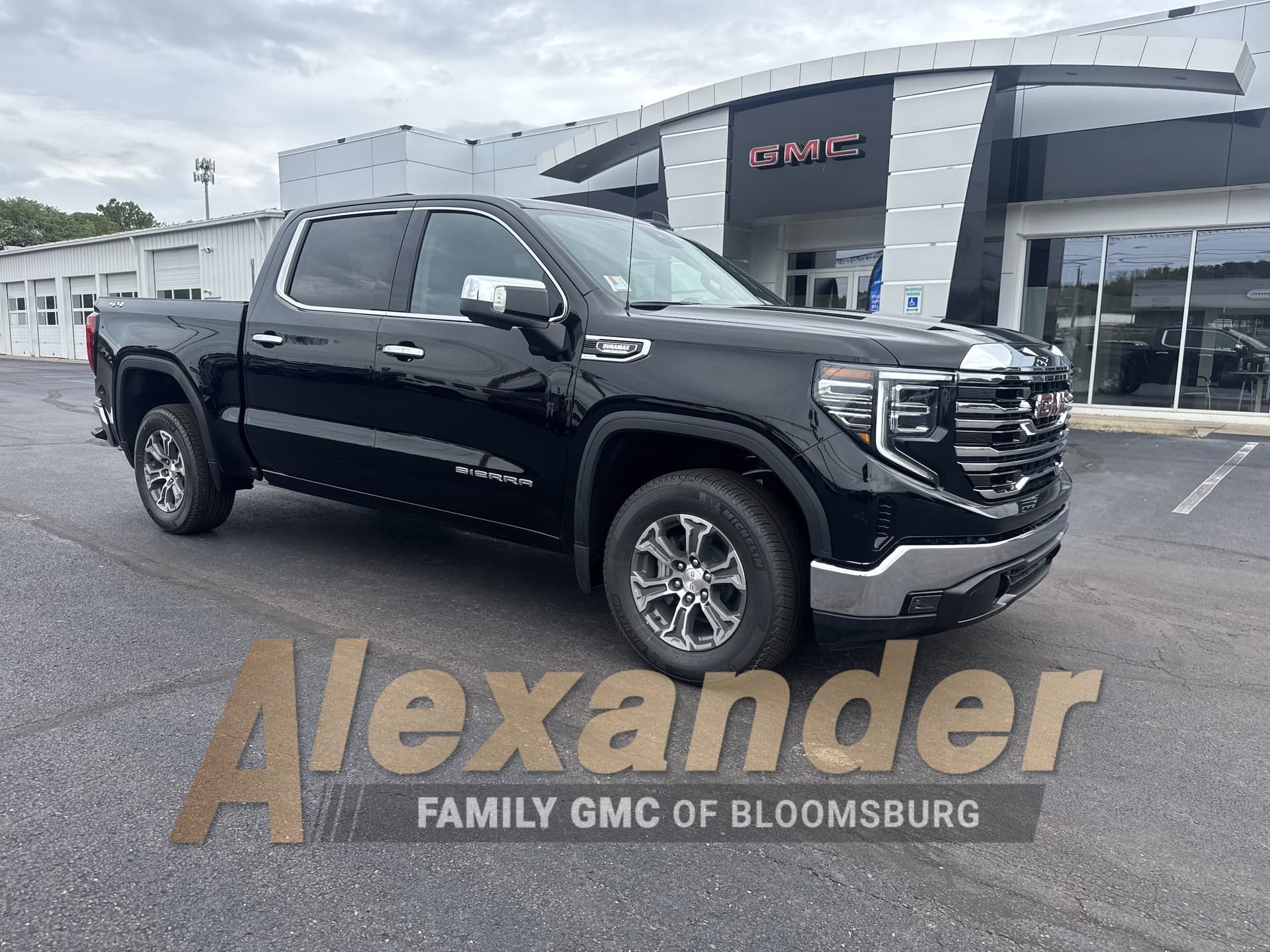 2026 GMC Sierra 1500 SLT — photo 1 of 29