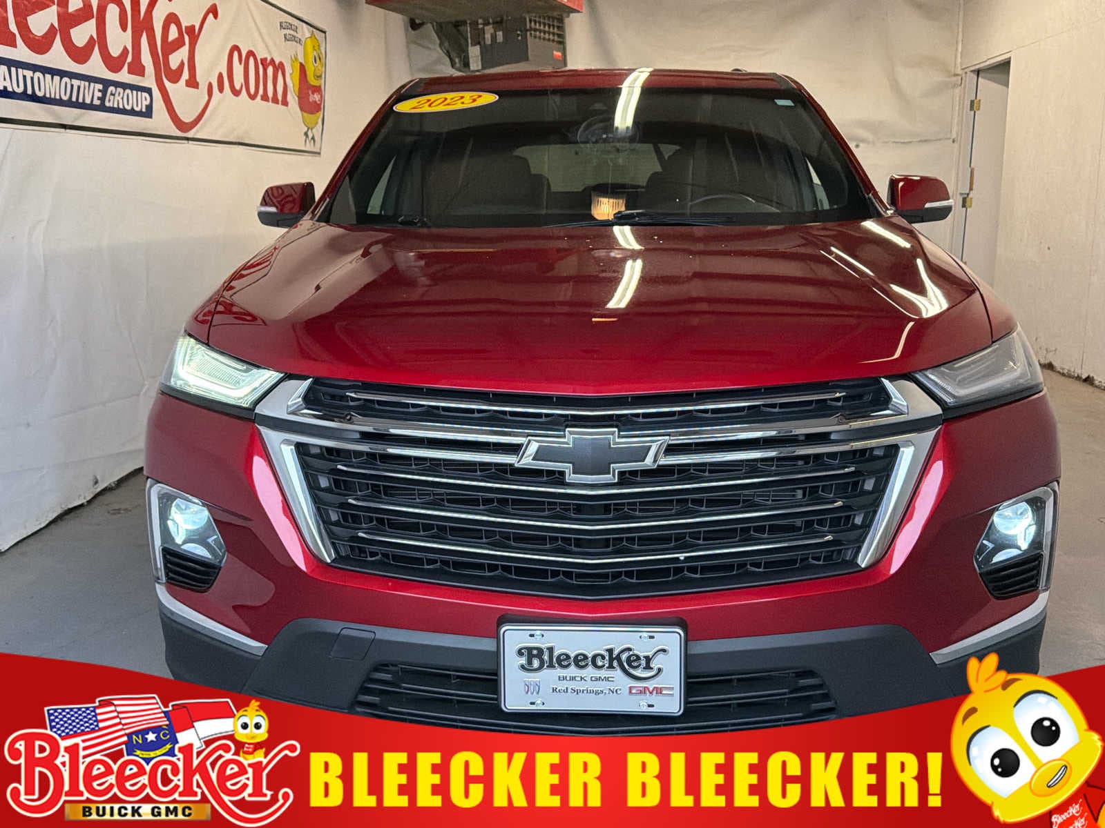 2023 Chevrolet Traverse LT Cloth — photo 1 of 52