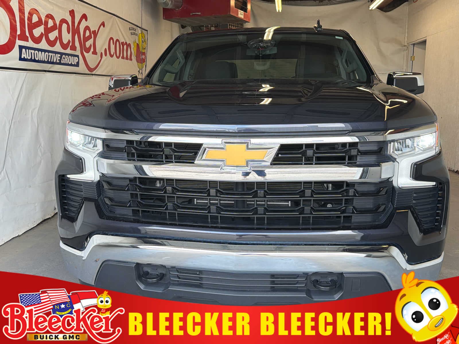 2024 Chevrolet Silverado 1500 LT — photo 1 of 50