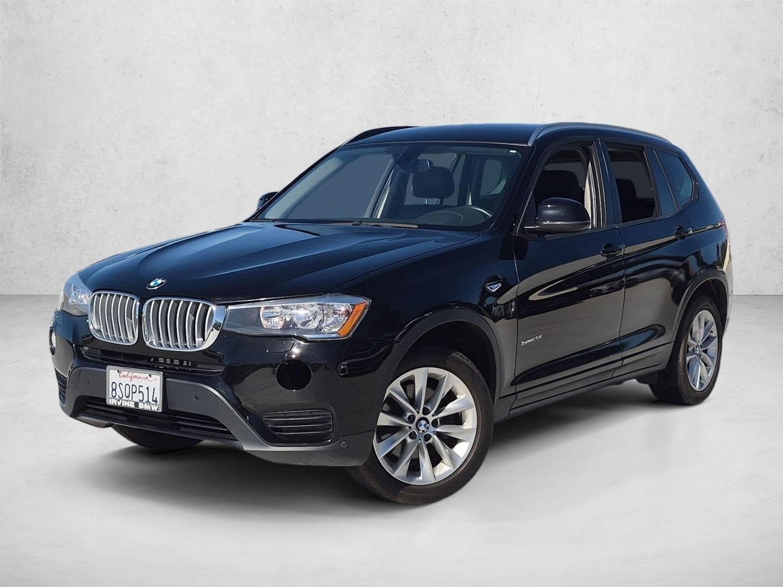 2017 BMW X3 sDrive28i — photo 1 of 15