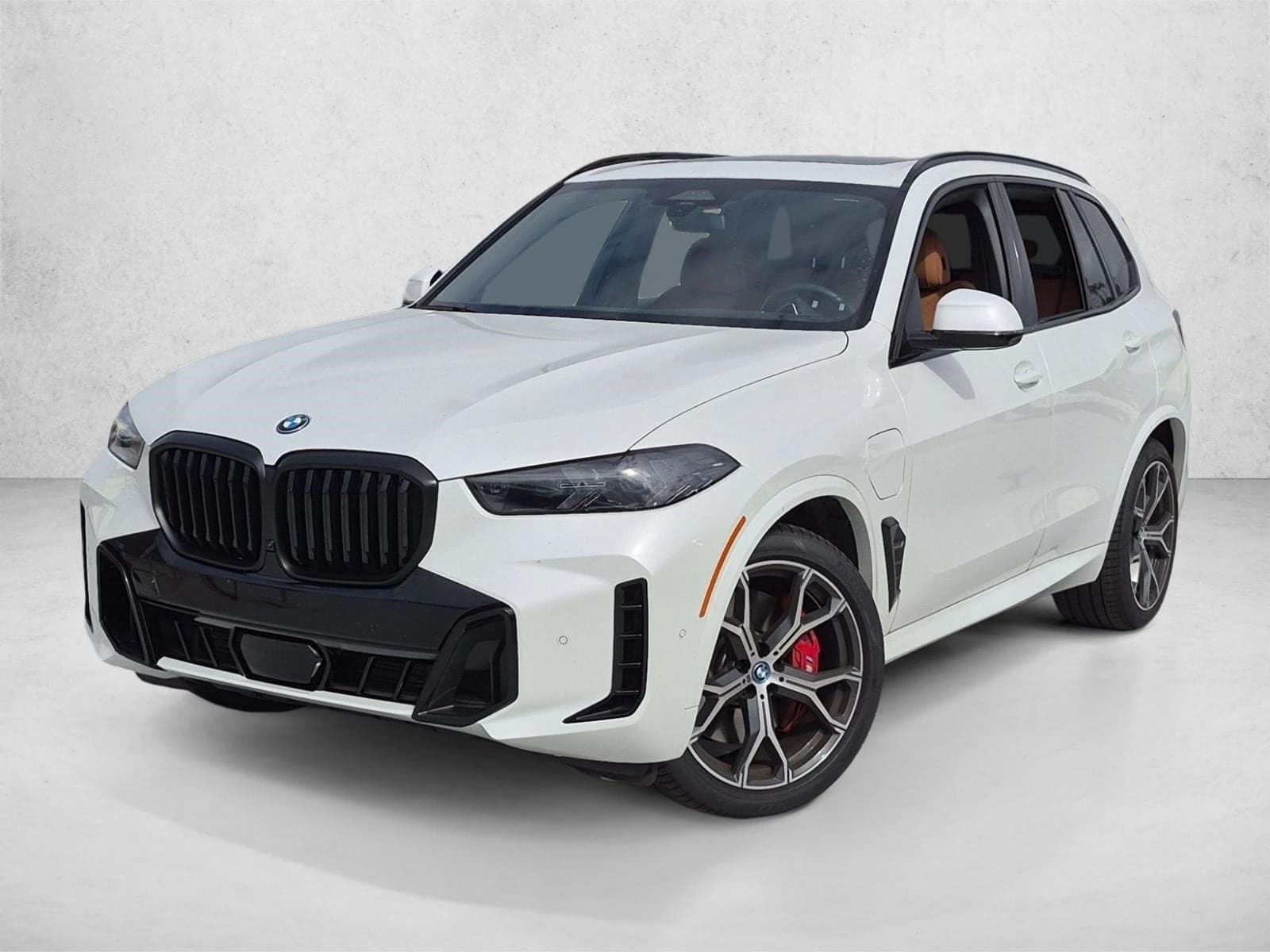 2024 BMW X5 xDrive50e — photo 1 of 15