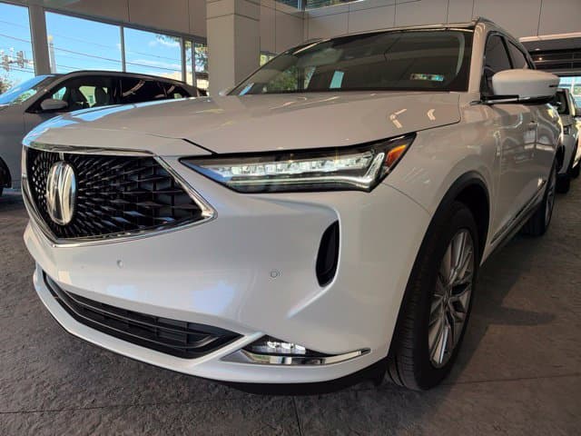 2024 Acura MDX Base — photo 1 of 8