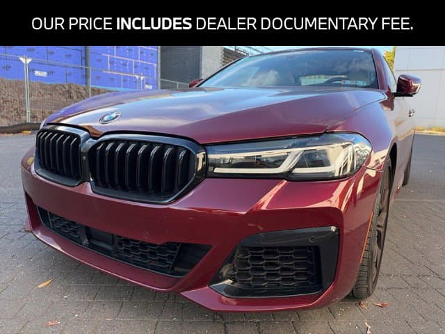 2023 BMW 5 Series M550i xDrive — photo 1 of 11