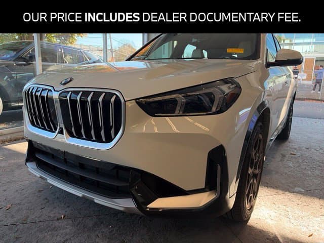 2025 BMW X1 xDrive28i — photo 1 of 9