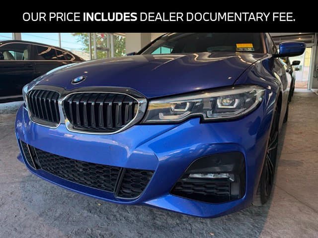 2021 BMW 3 Series 330i xDrive — photo 1 of 10