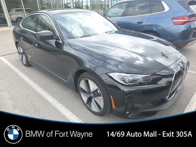 2024 BMW i4 eDrive35 — photo 1 of 11