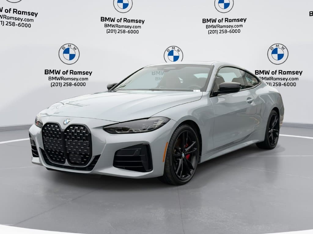 2024 BMW 4 Series M440i xDrive — photo 1 of 29
