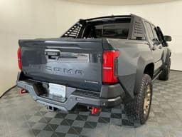 Extra Photo