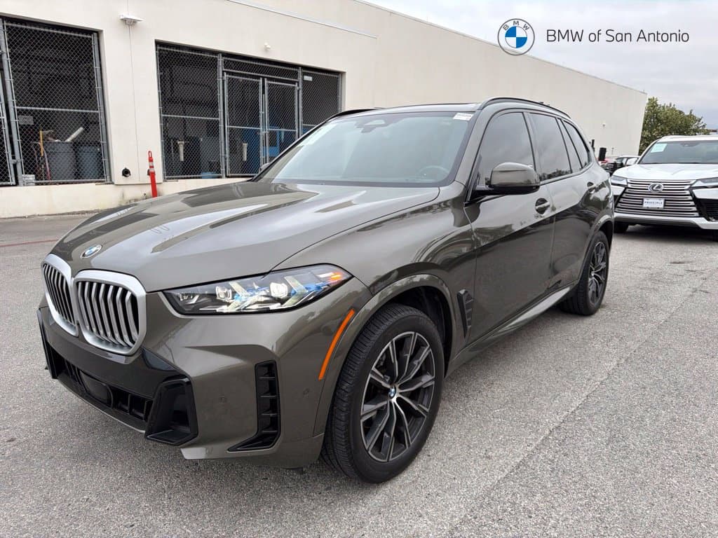 2024 BMW X5 sDrive40i — photo 1 of 4
