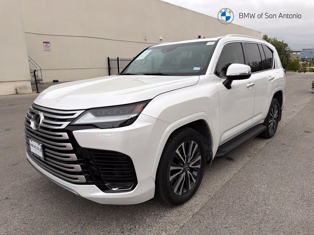 2024 Lexus LX Base — photo 1 of 5