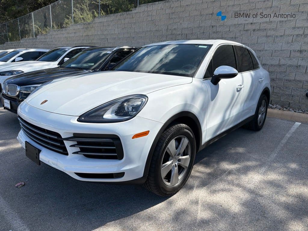 2019 Porsche Cayenne Base — photo 1 of 5