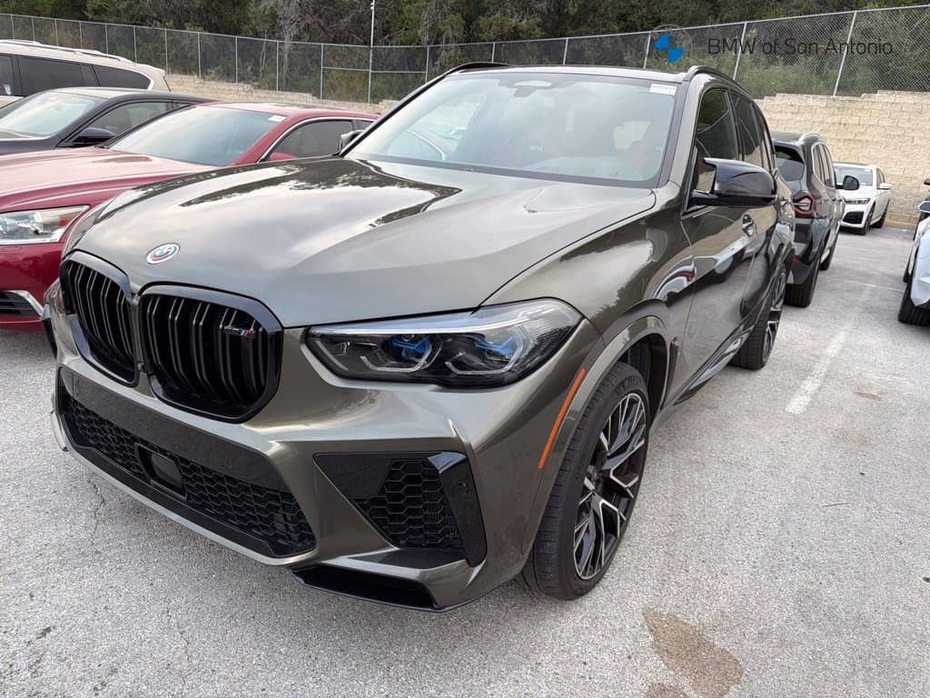 2022 BMW X5 M Base — photo 1 of 5