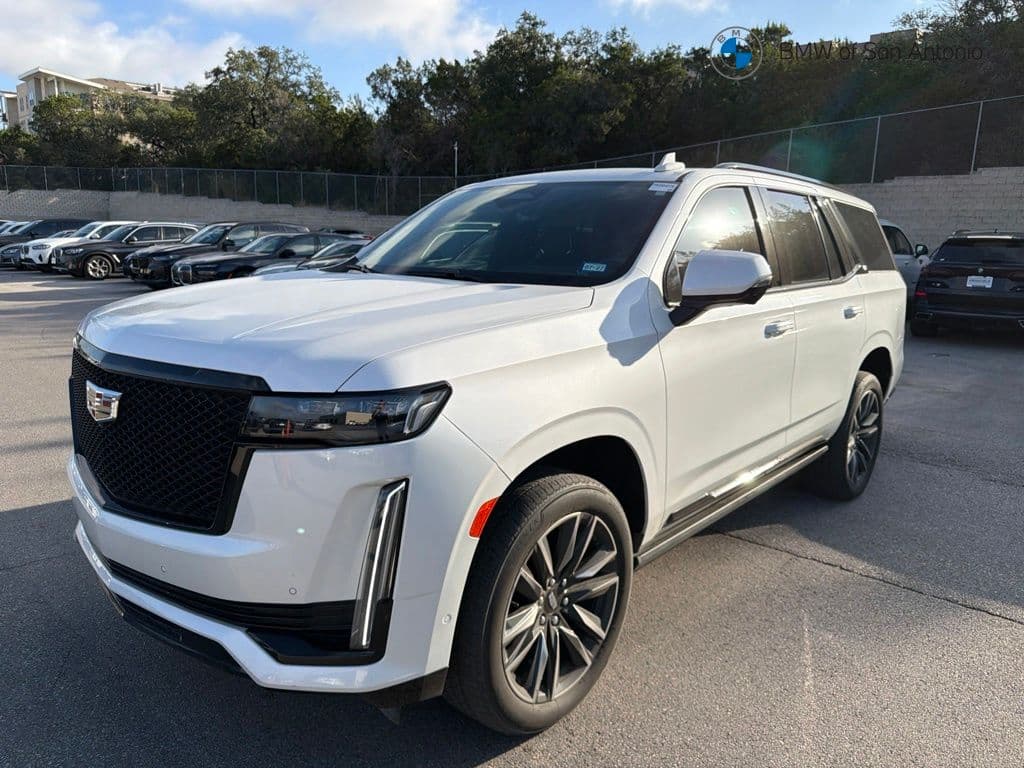 2023 Cadillac Escalade 4WD Sport — photo 1 of 5