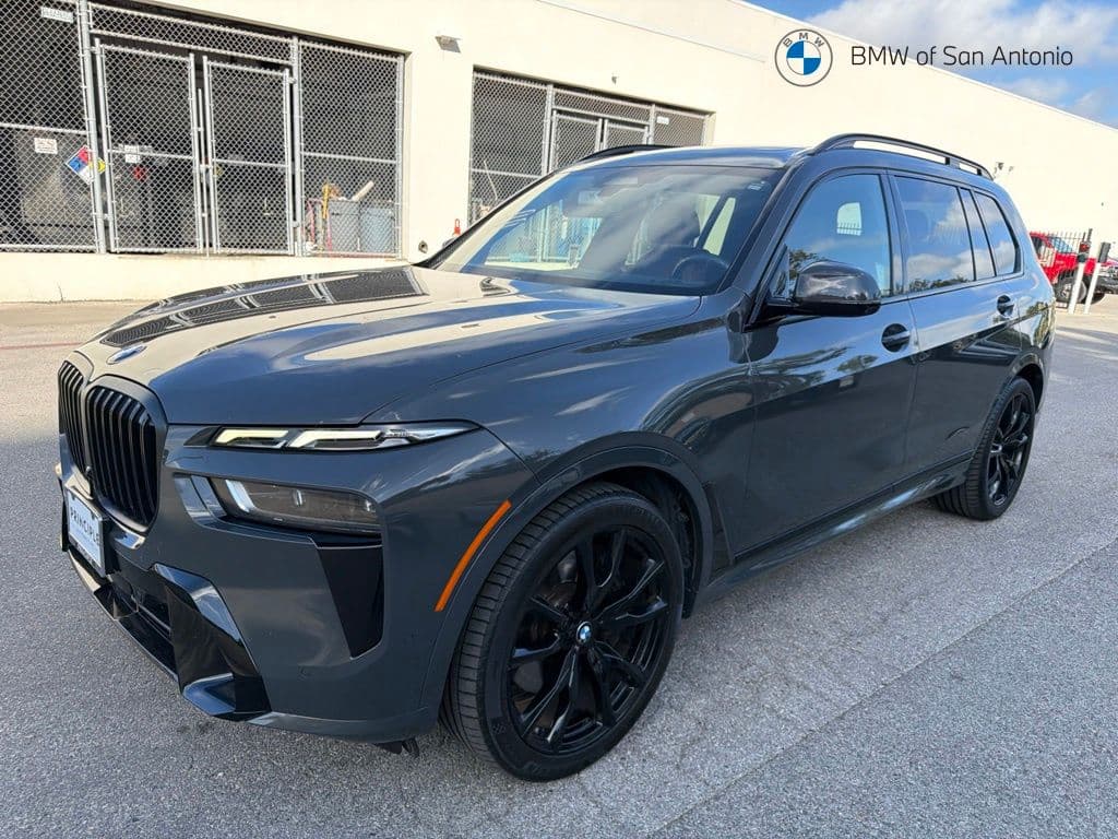 2024 BMW X7 xDrive40i — photo 1 of 5