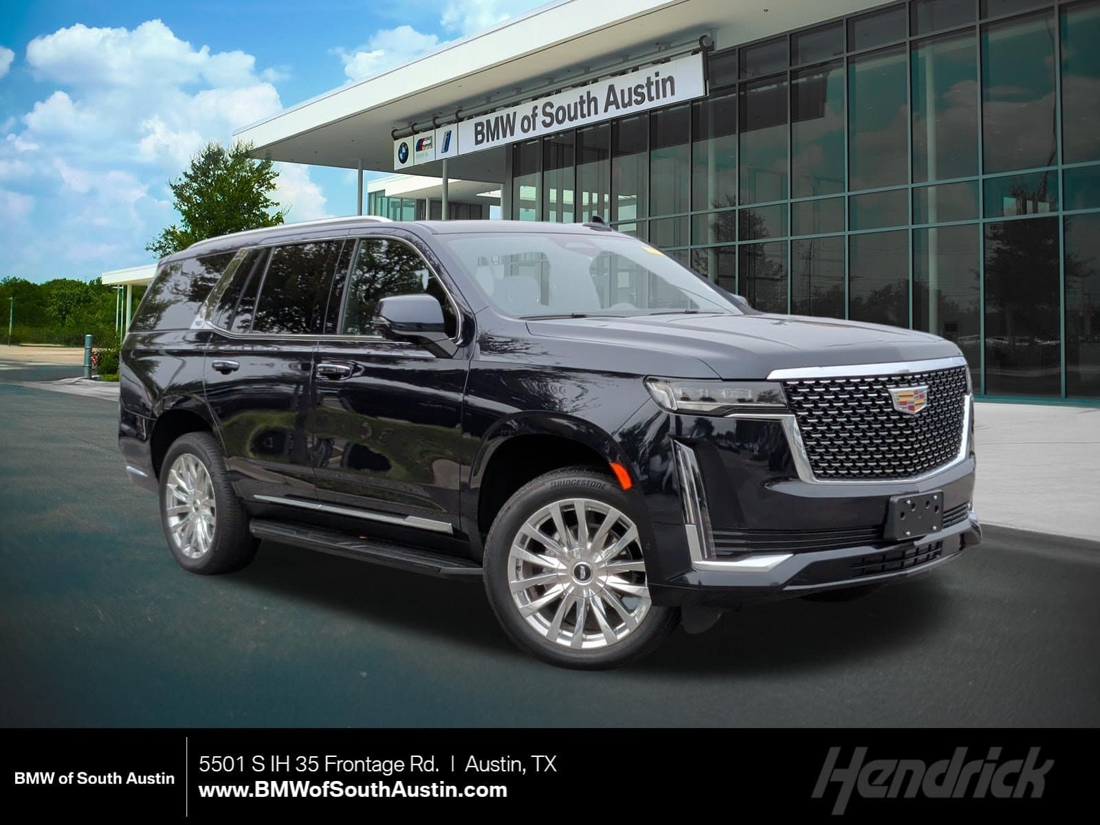 2024 Cadillac Escalade 4WD Premium Luxury — photo 1 of 44