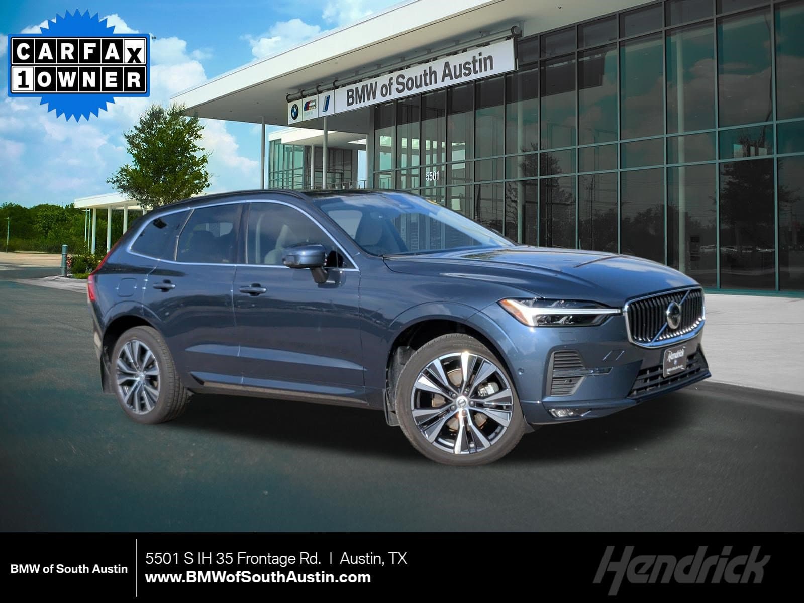 2022 Volvo XC60 Momentum — photo 1 of 38