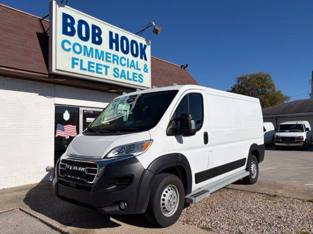 2025 RAM ProMaster Cargo Van Tradesman — photo 1 of 21