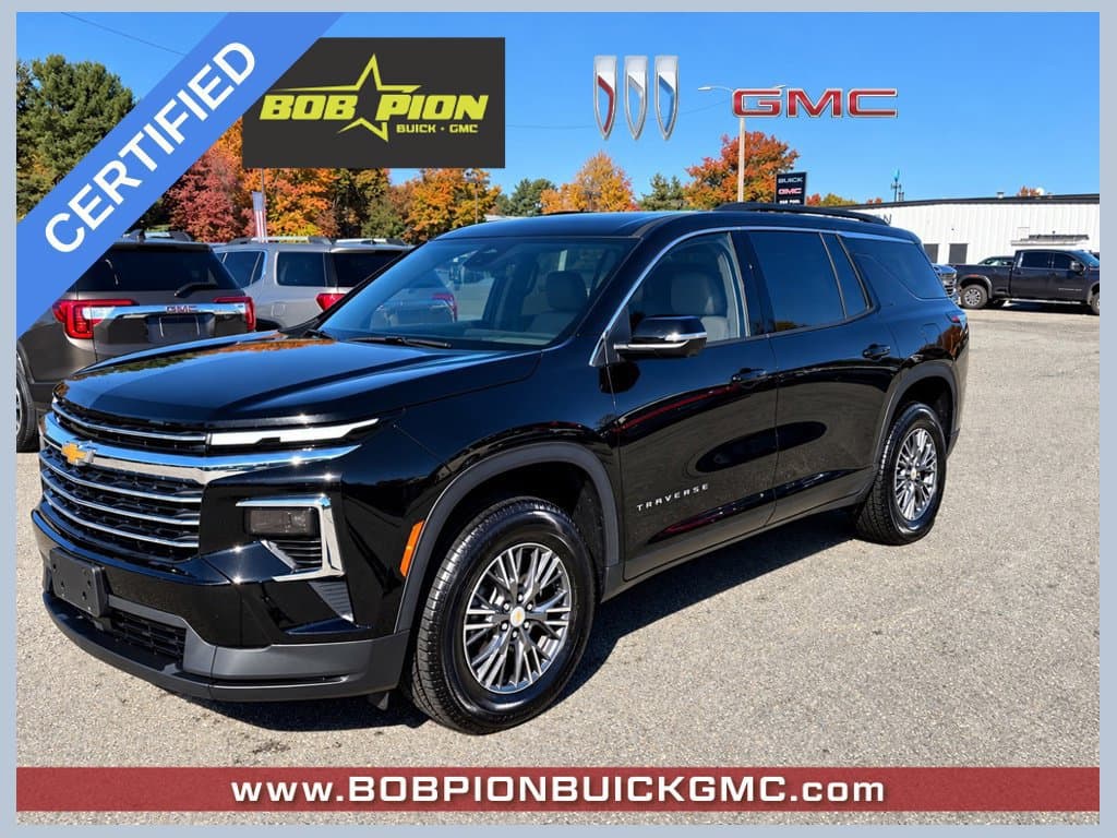 2026 Chevrolet Traverse AWD LT — photo 1 of 3